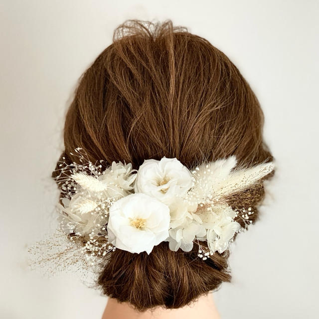 ホワイト ヘッドドレス プリザーブド ドライフラワー 髪飾り 花の通販 By さやちゃん S Shop ラクマ
