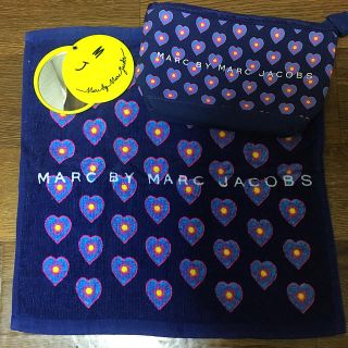 マークバイマークジェイコブス(MARC BY MARC JACOBS)の未使用品 マークバイマークジェイコブス ポーチ ネイビー(ポーチ)