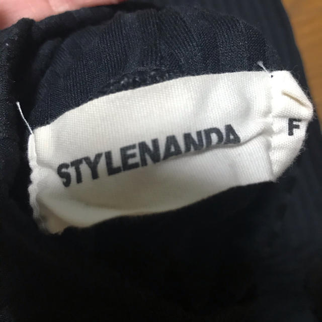 STYLENANDA(スタイルナンダ)のタートルネックリブロングワンピース レディースのワンピース(ロングワンピース/マキシワンピース)の商品写真