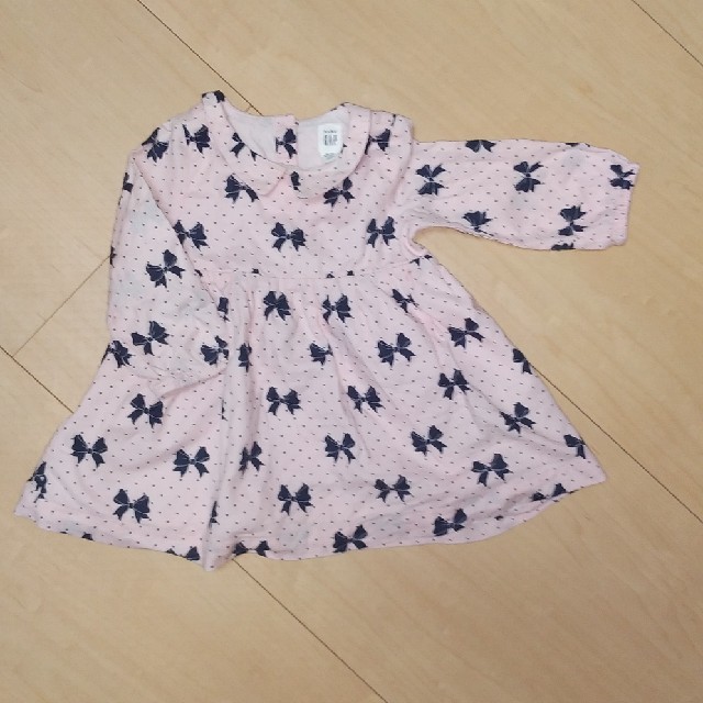 TOCCA(トッカ)のGAPリボン柄ワンピーストッカtoccaジルjillファミリアfamiliar キッズ/ベビー/マタニティのベビー服(~85cm)(ワンピース)の商品写真