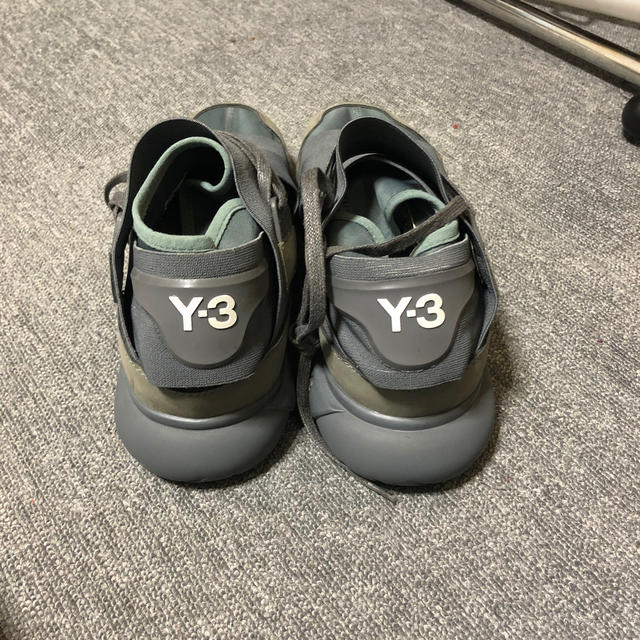 Y-3(ワイスリー)のY-3 QASA HIGH ワイスリー カーサ ハイ スニーカー 26.5cm メンズの靴/シューズ(スニーカー)の商品写真