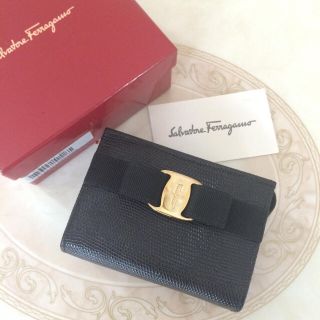 フェラガモ(Ferragamo)の未使用♡フェラガモ♡ヴァラリボンポーチ(ポーチ)