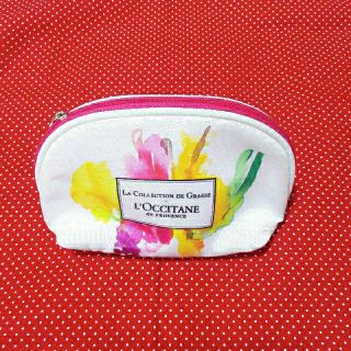 ロクシタン(L'OCCITANE)のロクシタンL'OCCITANEミラー付ポーチマチありピンク(ポーチ)