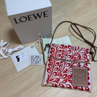 ロエベ(LOEWE)のロエベ　バッグ(ショルダーバッグ)