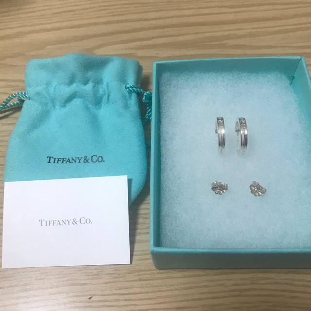 ゆき様専用】Tiffany &Co. フープピアス ピアス ゆき様専用】Tiffany &Co. フープピアス ピアス