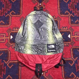 シュプリーム(Supreme)のsupreme the north face backpack(バッグパック/リュック)