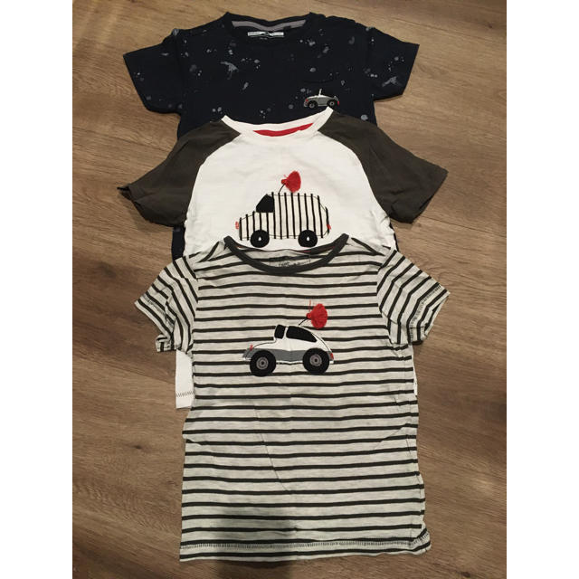 NEXT(ネクスト)のNEXT キッズ　Tシャツ キッズ/ベビー/マタニティのキッズ服男の子用(90cm~)(Tシャツ/カットソー)の商品写真