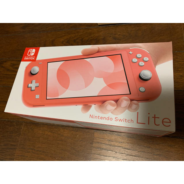 Nintendo Switch Lite コーラル 新品