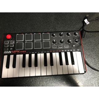 MPK mini mk2(MIDIコントローラー)