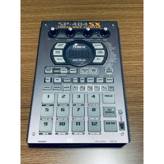 Roland(ローランド)の【美品】Roland SP-404SX 【音ネタSDカード付き】 楽器のDJ機器(その他)の商品写真