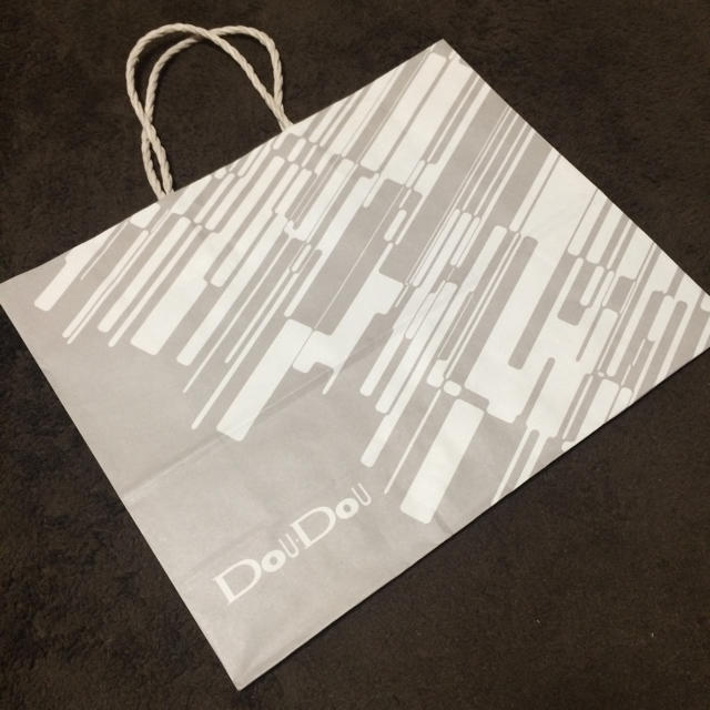 DouDou(ドゥドゥ)のDOUDOU ショップ袋 レディースのバッグ(ショップ袋)の商品写真
