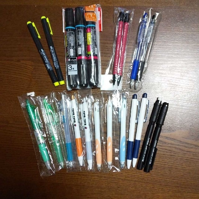 文具・文房具 大量まとめ売りセット／ブラック・モノクロ・黒色