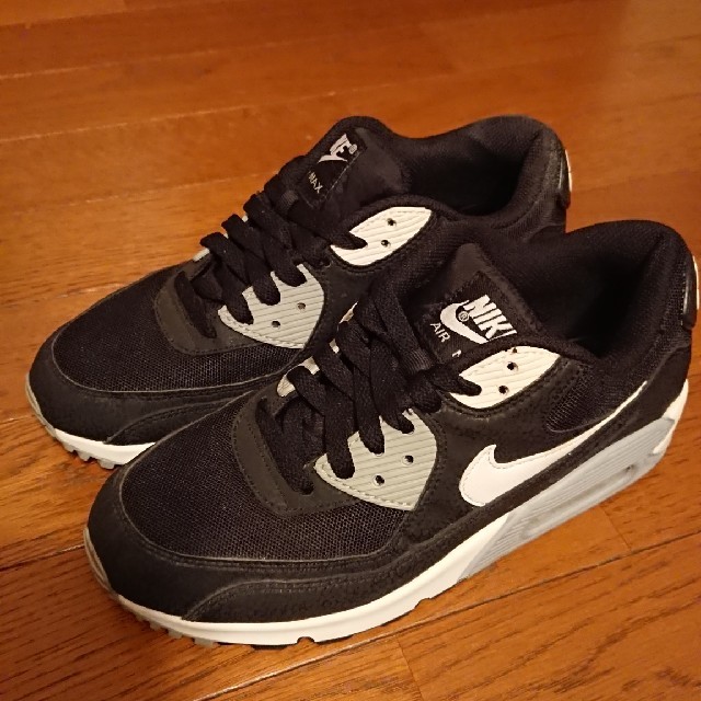 NIKE AIRMAX  24.5cm