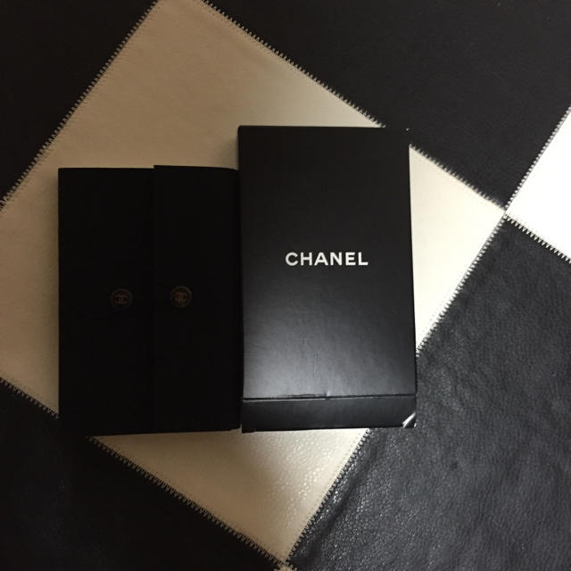 CHANEL(シャネル)のシャネルのメモ帳 エンタメ/ホビーのコレクション(ノベルティグッズ)の商品写真