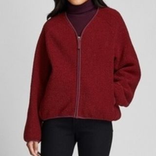 ユニクロ(UNIQLO)のユニクロ ボアフリースＶネックフルジップカーディガン(ブルゾン)