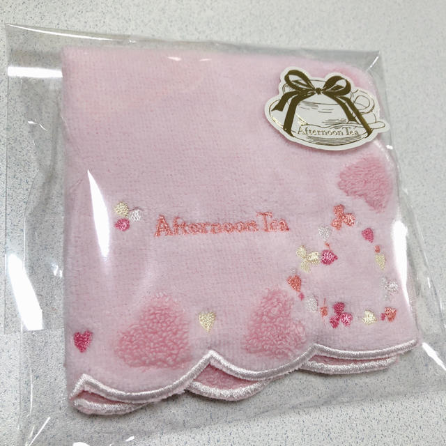 AfternoonTea(アフタヌーンティー)のAfternoon Tea ハンカチ レディースのファッション小物(ハンカチ)の商品写真