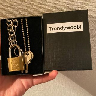 バレンシアガ(Balenciaga)のTrendywoobiの南京錠ネックレス(ネックレス)