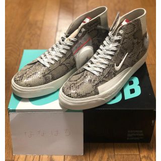 ナイキ(NIKE)のSOULLAND × NIKE SB BLAZER MID SNAKESKIN(スニーカー)