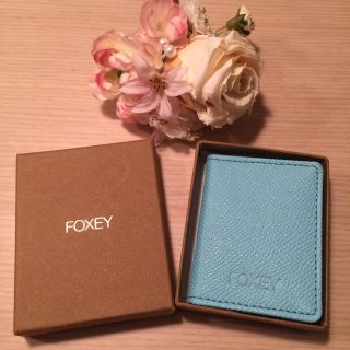 フォクシー(FOXEY)の新品未使用❤︎FOXEY カードケース(名刺入れ/定期入れ)