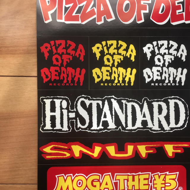 HIGH!STANDARD(ハイスタンダード)のPIZZA OF DEATH RECORDS  非売品 ステッカー エンタメ/ホビーのタレントグッズ(ミュージシャン)の商品写真