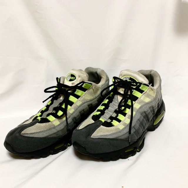 NIKE(ナイキ)のNIKE AIR MAX95 ナイキ エアマックス95 2012 製造　イエロー メンズの靴/シューズ(スニーカー)の商品写真