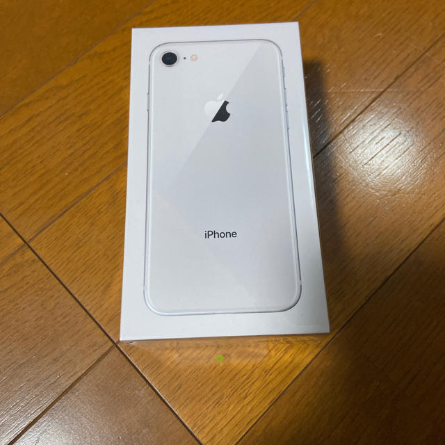 モリオさんのApple iPhone8 64GB 銀 SIMフリースマートフォン本体