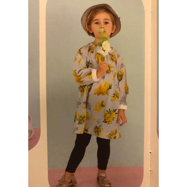 hakka kids(ハッカキッズ)のハッカキッズ ミモザバード ワンピース 110 キッズ/ベビー/マタニティのキッズ服女の子用(90cm~)(ワンピース)の商品写真