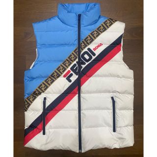 フェンディ(FENDI)の18AW FENDI×FILA フェンディ×フィラ コラボ ダウンベスト 48(ダウンベスト)