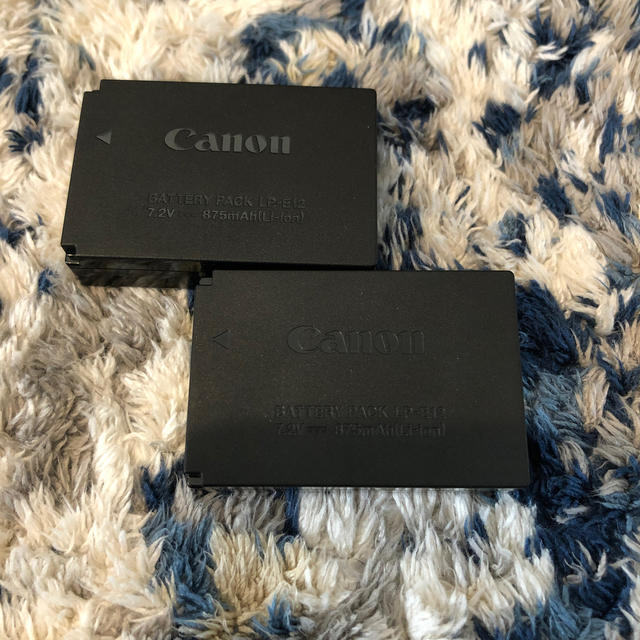 Canon(キヤノン)のCanon バッテリーパック LP-E12 【2コセット】 スマホ/家電/カメラのスマートフォン/携帯電話(バッテリー/充電器)の商品写真