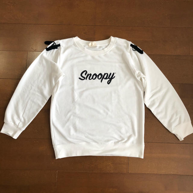 SNOOPY(スヌーピー)のトレーナー　白　スヌーピー　サイズＬＬ メンズのトップス(スウェット)の商品写真