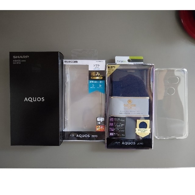 AQUOS(アクオス)のAQUOS zero SH-M10 アドバンスドブラック スマホ/家電/カメラのスマートフォン/携帯電話(スマートフォン本体)の商品写真