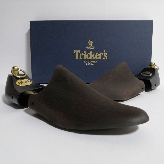 Trickers - 新品 Tricker's 純正シューツリー UK8 シューキーパー トリッカーズの通販 by British Shoe