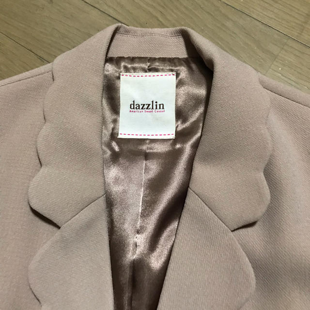 dazzlin(ダズリン)のdazzlin ジャケット【値下げ中】 レディースのジャケット/アウター(テーラードジャケット)の商品写真