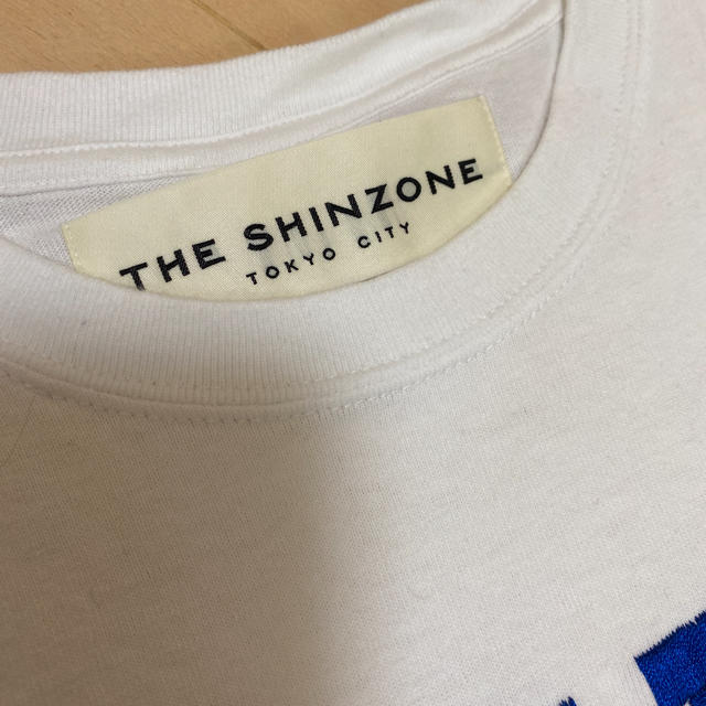 Shinzone(シンゾーン)のSHINZONE ロゴT 刺繍 レディースのトップス(Tシャツ(半袖/袖なし))の商品写真