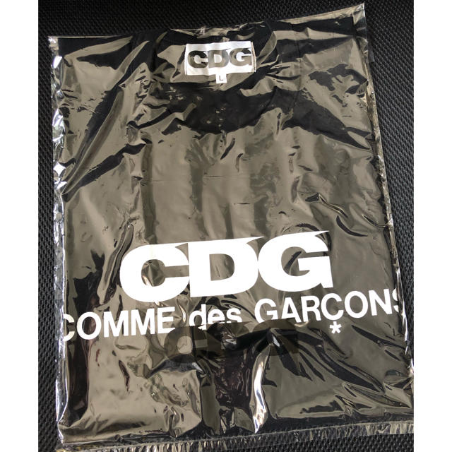 COMME des GARCONS(コムデギャルソン)のCDG Tシャツ　コムデギャルソン　ブラック　サイズL メンズのトップス(Tシャツ/カットソー(半袖/袖なし))の商品写真
