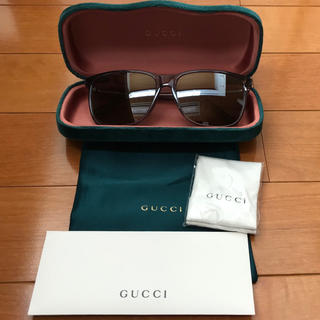 グッチ(Gucci)のGUCCI サングラス　ユニセックス　新品未使用(サングラス/メガネ)
