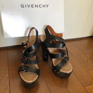 ジバンシィ(GIVENCHY)のGIVENCHY サンダル(サンダル)