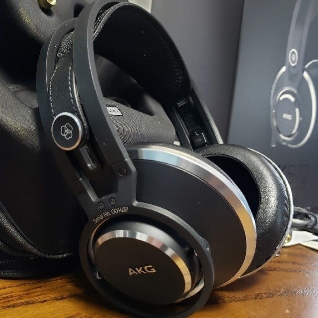 AKG K872 密閉型ヘッドフォンスマホ/家電/カメラ