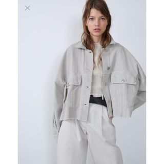 ザラ(ZARA)のZARA オーバーサイズ仕様コーデュロイジャケット(その他)