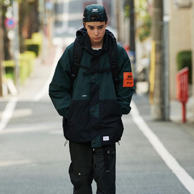 W)taps(ダブルタップス)のWTAPS BOW / JACKET. HELLY HANSEN® サイズL メンズのジャケット/アウター(マウンテンパーカー)の商品写真