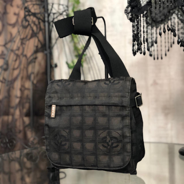 シャネル (CHANEL) シャネル ニュートラベルライン　ショルダーバッグ