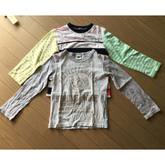 Right-on(ライトオン)の長袖Ｔシャツ 2枚セット 110 キッズ/ベビー/マタニティのキッズ服男の子用(90cm~)(Tシャツ/カットソー)の商品写真