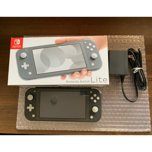 新品送料込み Nintendo Switch Liteグレー