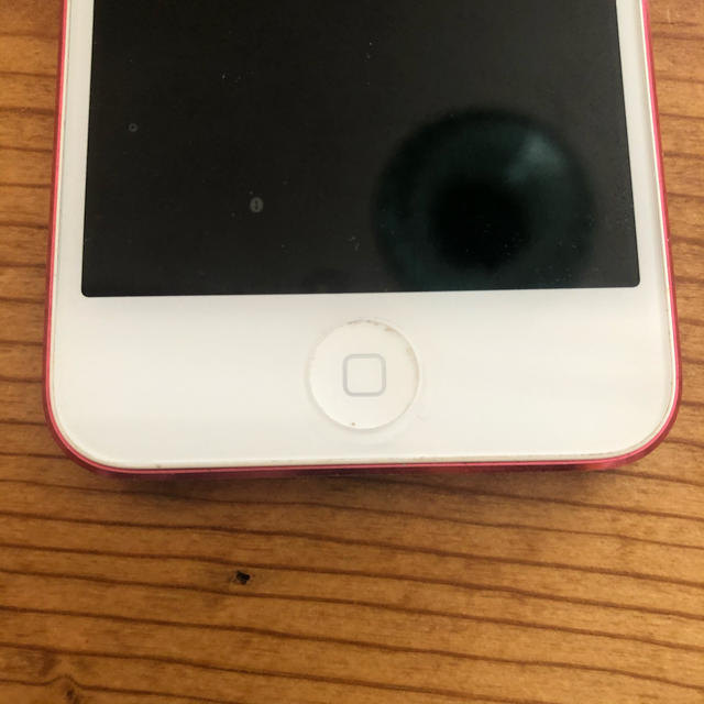 iPod touch(アイポッドタッチ)のiPod touch 64GB スマホ/家電/カメラのスマートフォン/携帯電話(スマートフォン本体)の商品写真