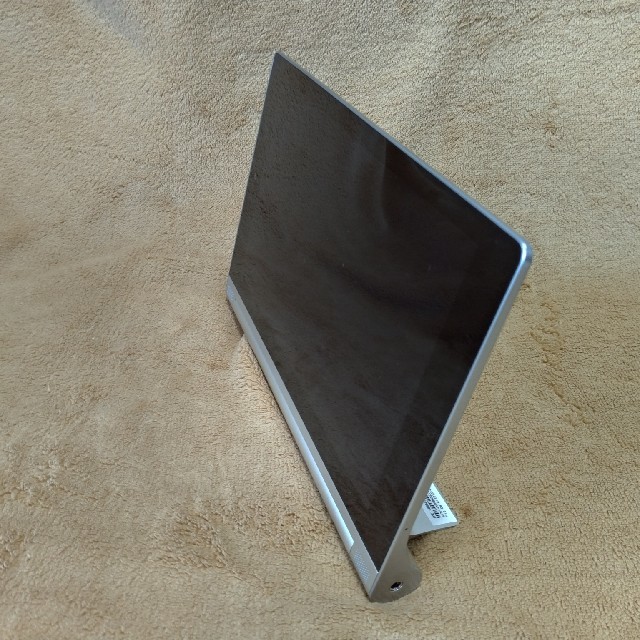 Lenovo(レノボ)のタブレット Lenovo YOGA Tablet 2-830L スマホ/家電/カメラのPC/タブレット(タブレット)の商品写真