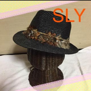 スライ(SLY)のスライ フェザー付き中折れハット♡*゜(ハット)