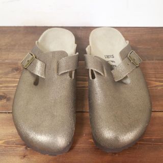 ビルケンシュトック(BIRKENSTOCK)のレア 定価19800円 BIRKENSTOCK ボストン シャンパンゴールド(スリッポン/モカシン)