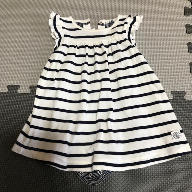 PETIT BATEAU(プチバトー)のプチバトー　ロンパース キッズ/ベビー/マタニティのベビー服(~85cm)(ロンパース)の商品写真