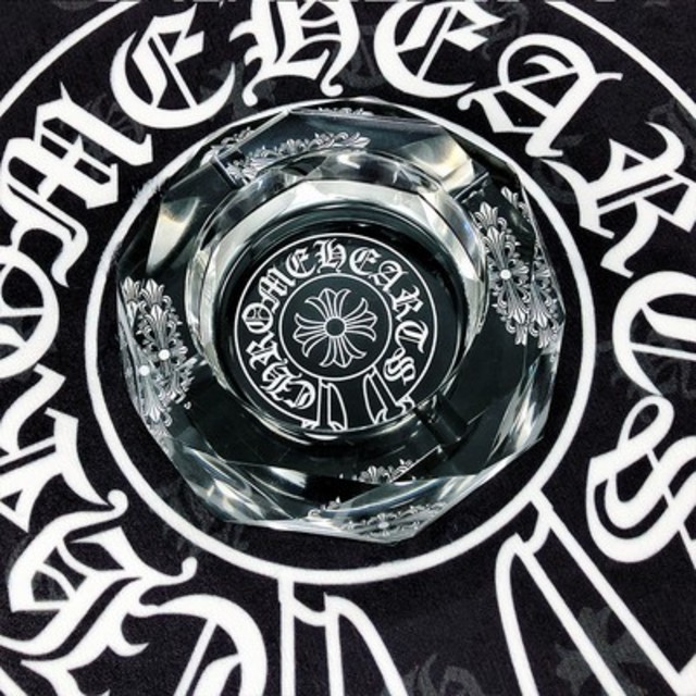 Chrome Hearts(クロムハーツ)のChrome Heartsクロムハーツ×バカラ　灰皿 インテリア/住まい/日用品のインテリア小物(灰皿)の商品写真