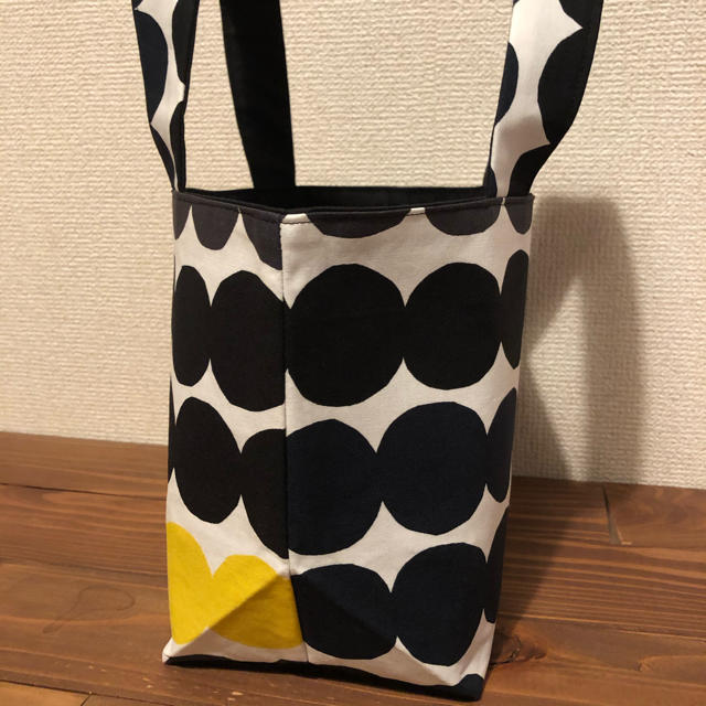 marimekko(マリメッコ)の【marimekko】ハンドメイドバッグ●● ハンドメイドのファッション小物(バッグ)の商品写真